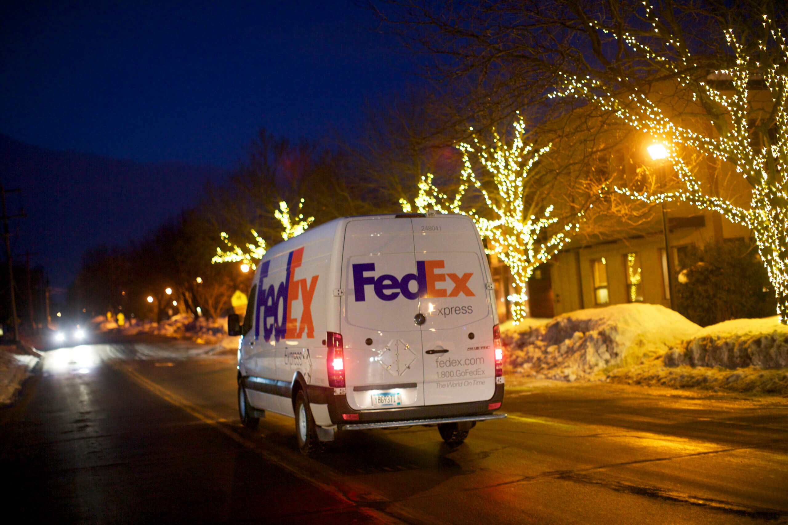 FedEx delivery van