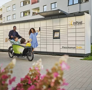 InPost automated parcel machine