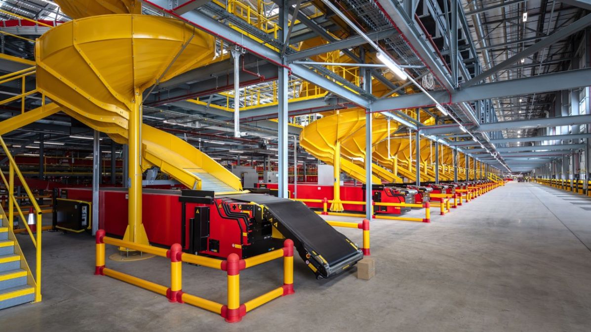 Inside DHL eCommerce Coventry hub